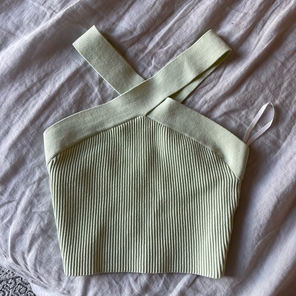 Aritzia Tops - Aritzia sculpt knit criss cross cropped tank